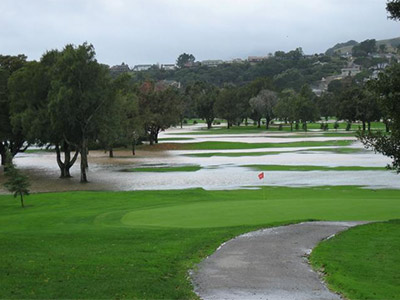 Überschwemmung Golfplatz